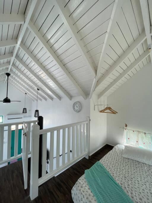 Kampong Nail Sea Kecil Tiny House Near Jetty Of Kuala Besut 빌라 외부 사진
